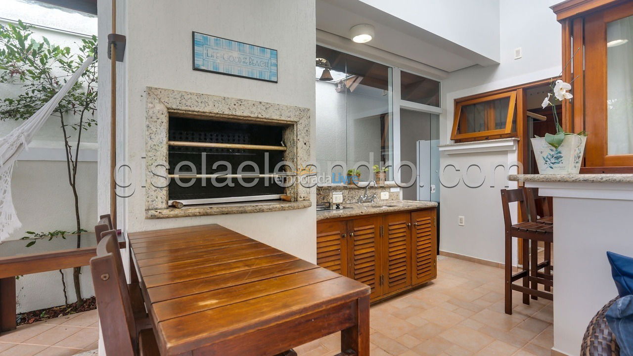 Casa para alquiler de vacaciones em Florianopolis (Jurerê Internacional)