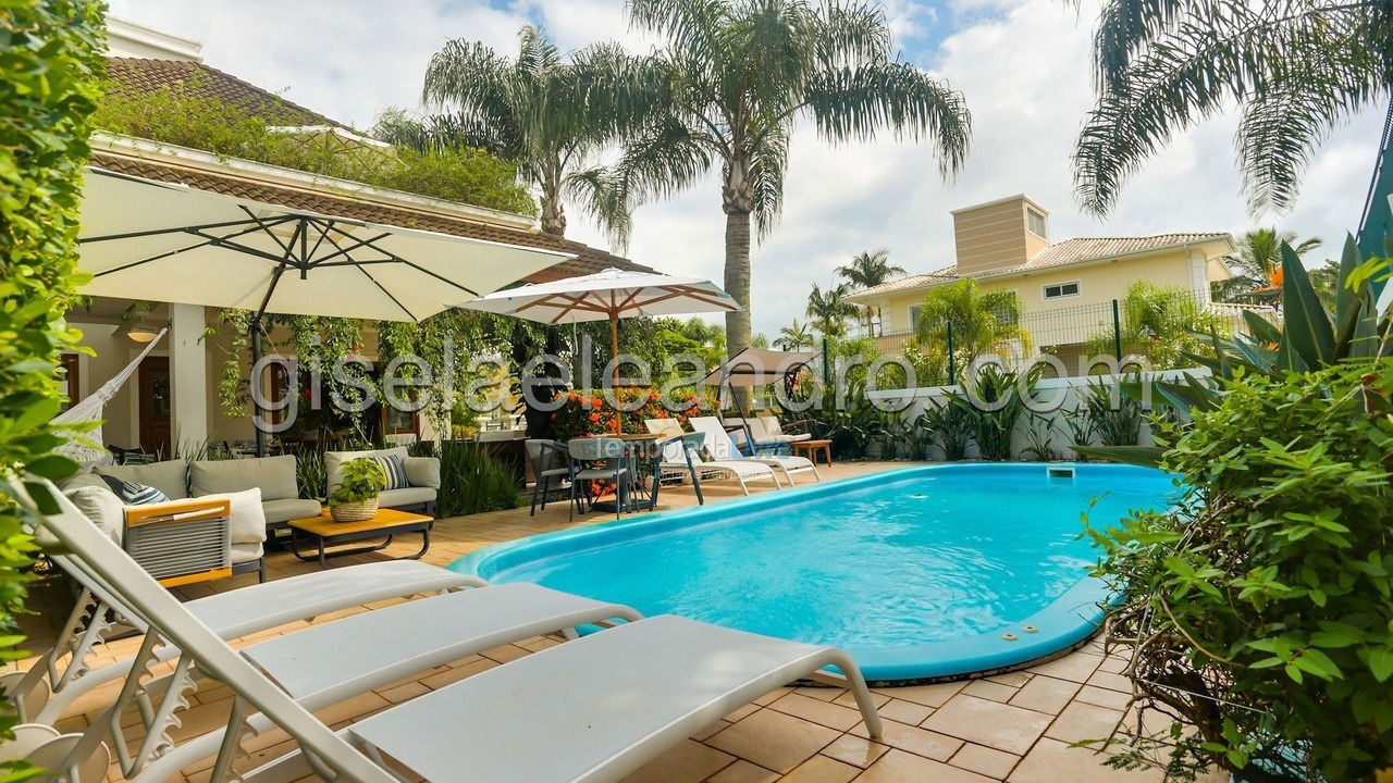 Casa para alquiler de vacaciones em Florianopolis (Jurerê Internacional)