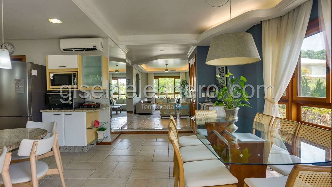 Casa para alquiler de vacaciones em Florianopolis (Jurerê Internacional)