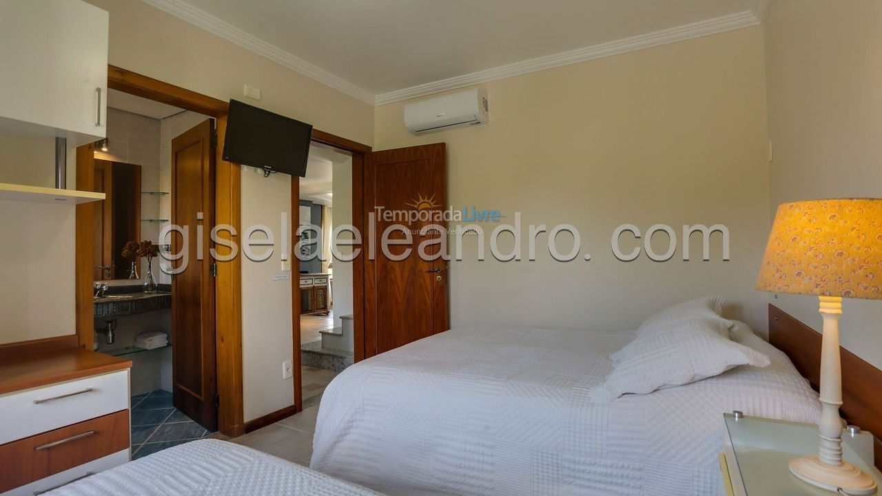 Casa para alquiler de vacaciones em Florianopolis (Jurerê Internacional)