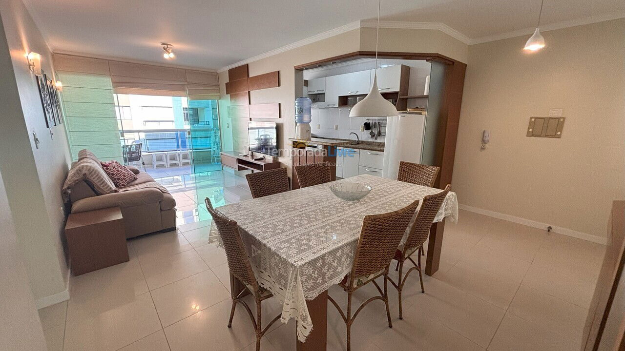Apartamento para alquiler de vacaciones em Bombinhas (Praia de Bombas)