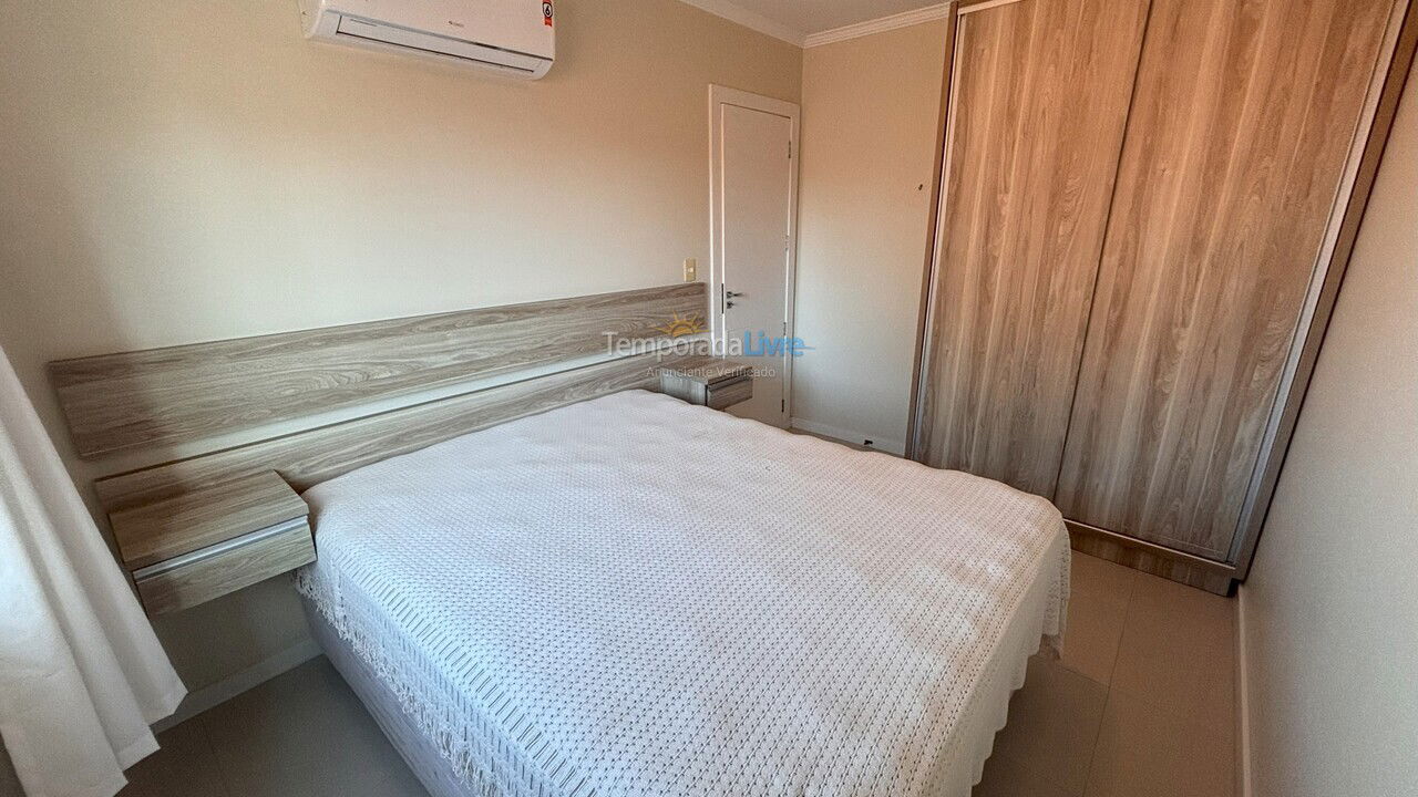 Apartamento para alquiler de vacaciones em Bombinhas (Praia de Bombas)
