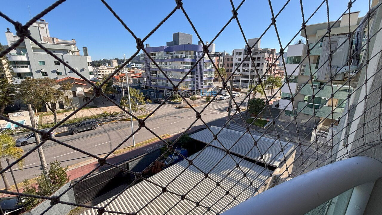 Apartamento para alquiler de vacaciones em Bombinhas (Praia de Bombas)