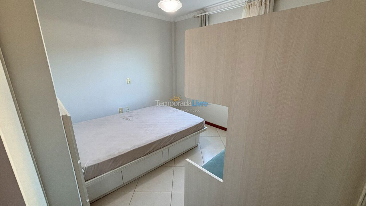 Apartamento para alquiler de vacaciones em Bombinhas (Praia de Bombas)