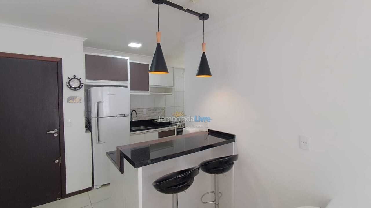 Apartamento para aluguel de temporada em Bombinhas (Praia de Bombas)