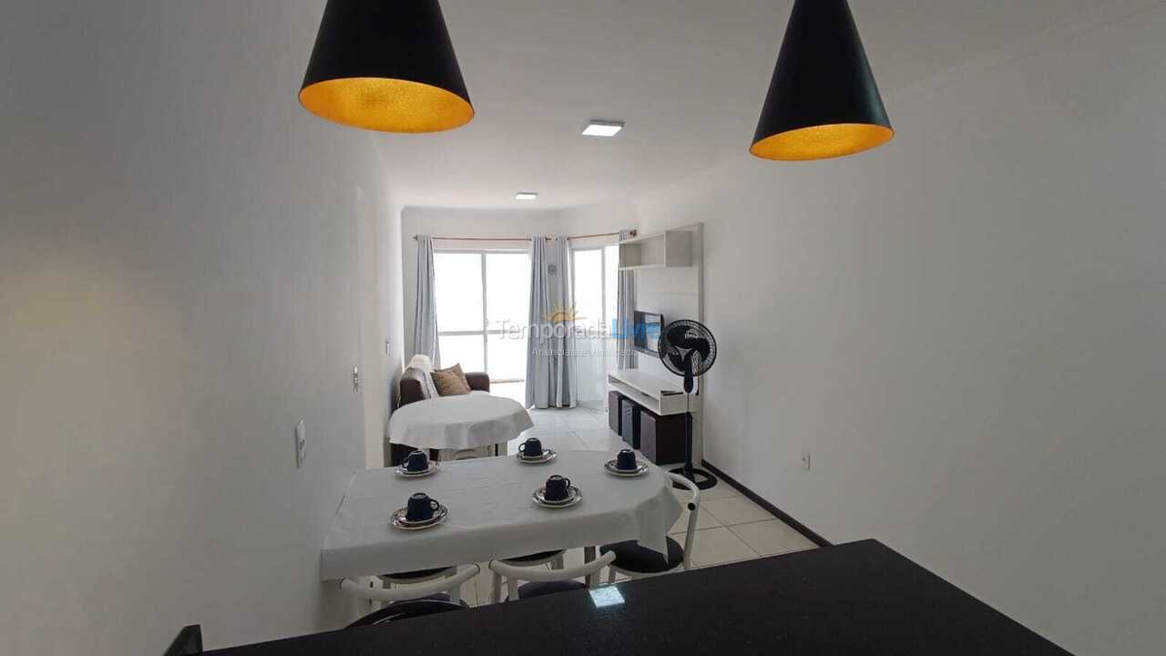 Apartamento para aluguel de temporada em Bombinhas (Praia de Bombas)