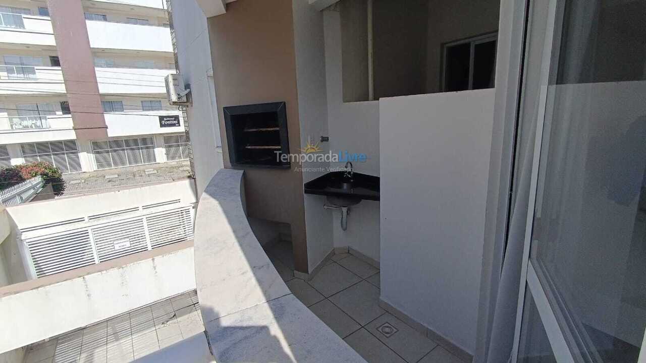 Apartamento para aluguel de temporada em Bombinhas (Praia de Bombas)