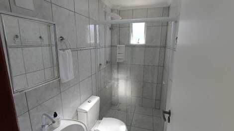 Apartamento 130 Metros da Praia de Bombas.