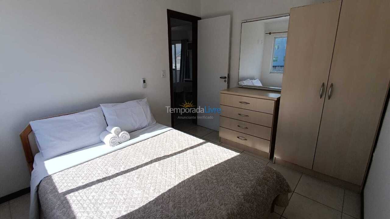 Apartamento para aluguel de temporada em Bombinhas (Praia de Bombas)