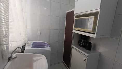 Apartamento 130 Metros da Praia de Bombas.