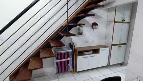 Duplex Maravilhoso em Condomínio - 5 min da Praia