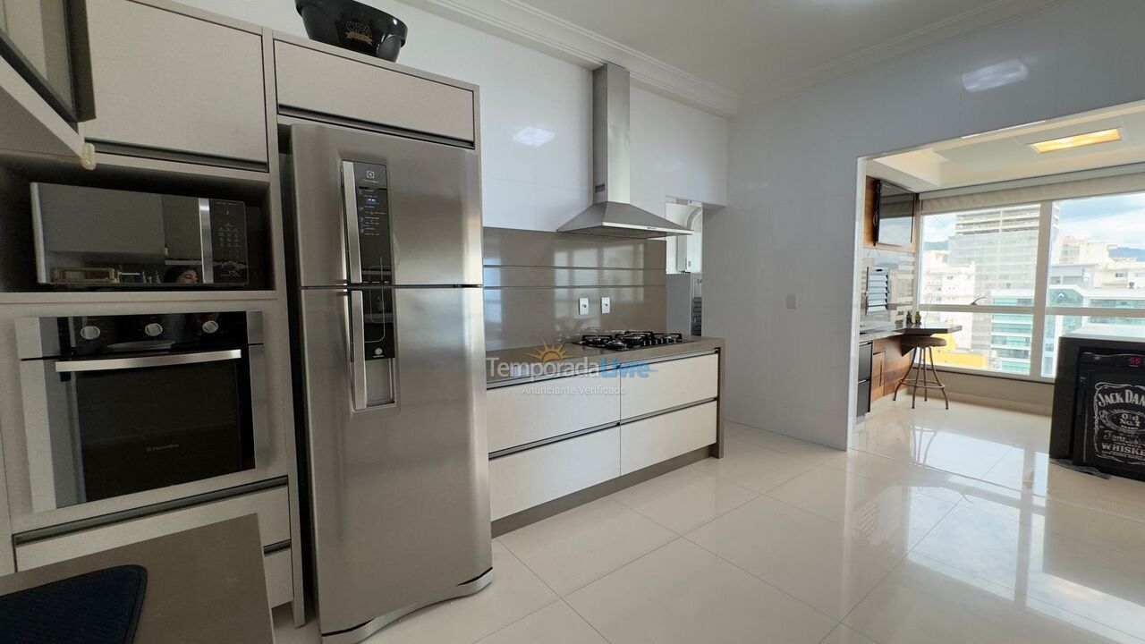 Apartamento para alquiler de vacaciones em Itapema (Meia Praia)