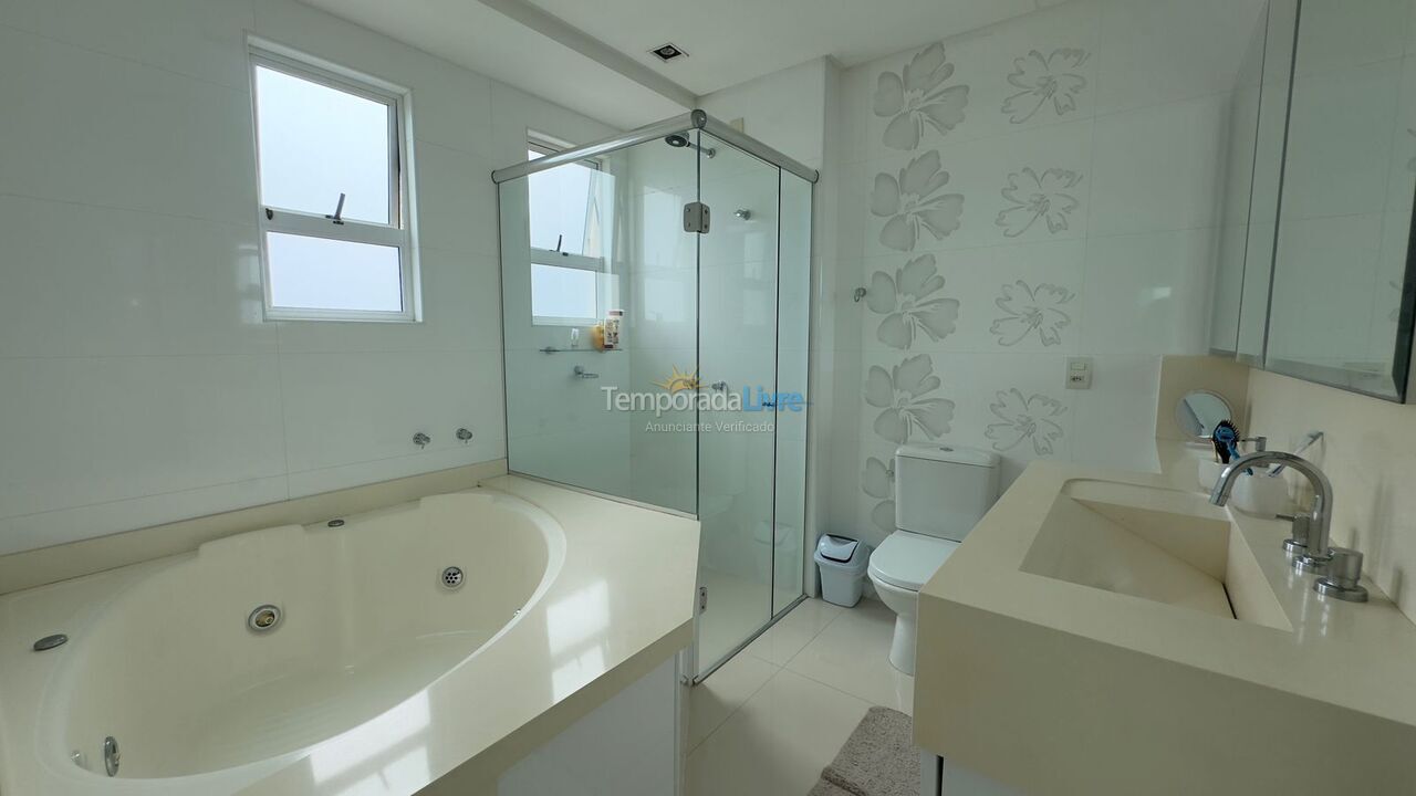 Apartamento para alquiler de vacaciones em Itapema (Meia Praia)