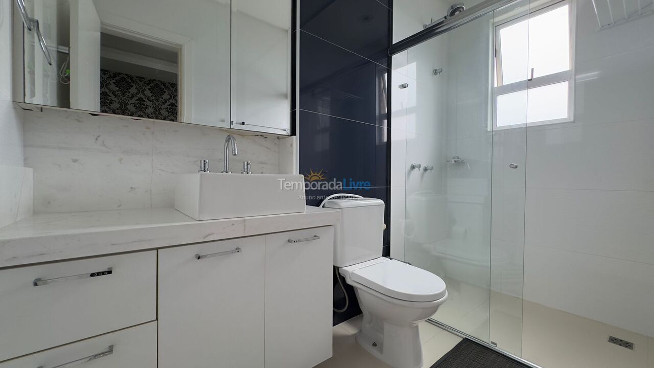 Apartamento para alquiler de vacaciones em Itapema (Meia Praia)
