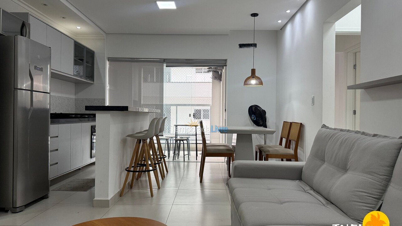 Apartamento para aluguel de temporada em Ubatuba (Itaguá)