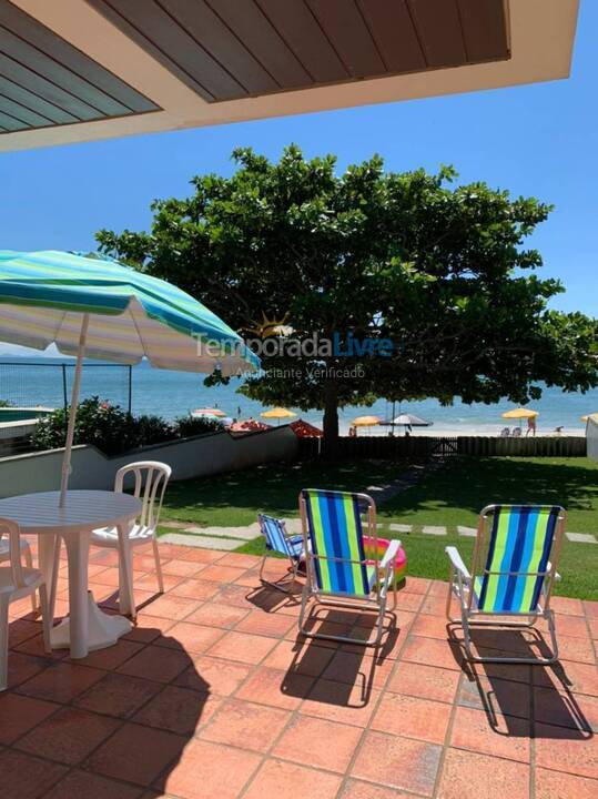 Casa para aluguel de temporada em Bombinhas (Praia de Bombinhas)