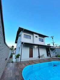BEAUTIFUL HOUSE FOR 12 PEOPLE