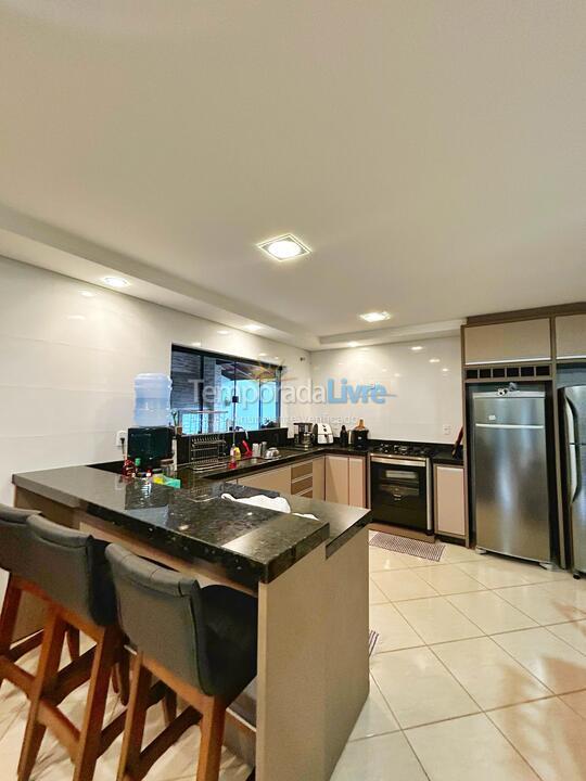 House for vacation rental in Bombinhas (Mariscal)