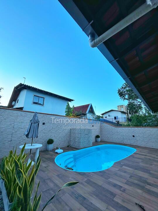 House for vacation rental in Bombinhas (Mariscal)