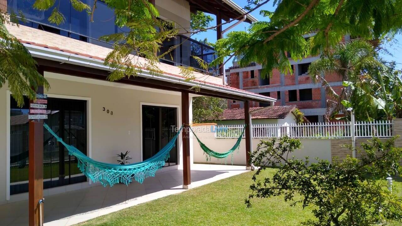House for vacation rental in Bombinhas (Mariscal)