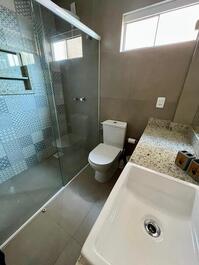 House on the seafront in Costão de Bombas for 8 people