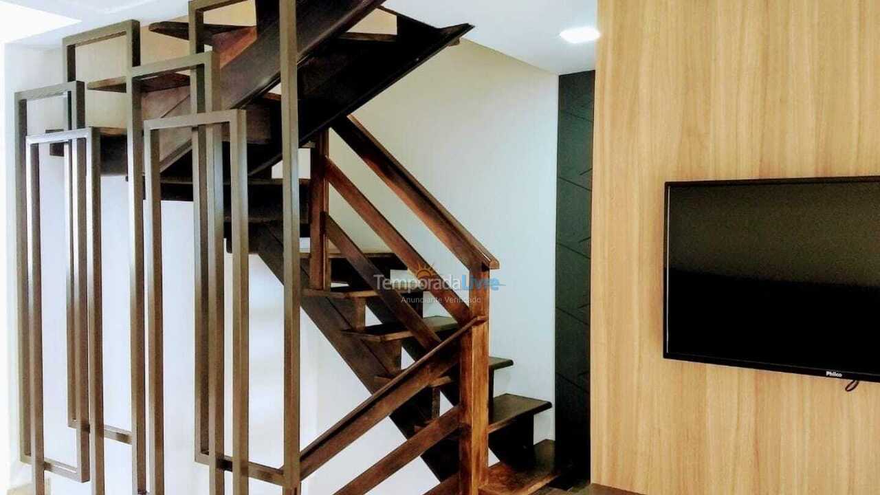 Casa para aluguel de temporada em Bombinhas (Canto Grande)