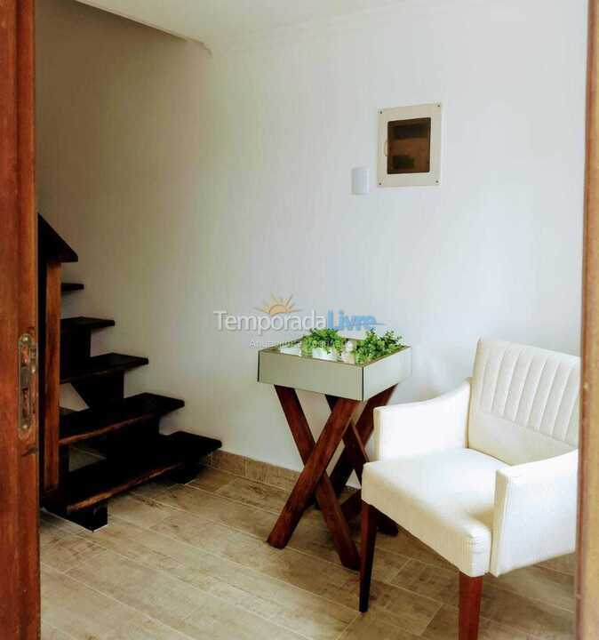 Casa para aluguel de temporada em Bombinhas (Canto Grande)