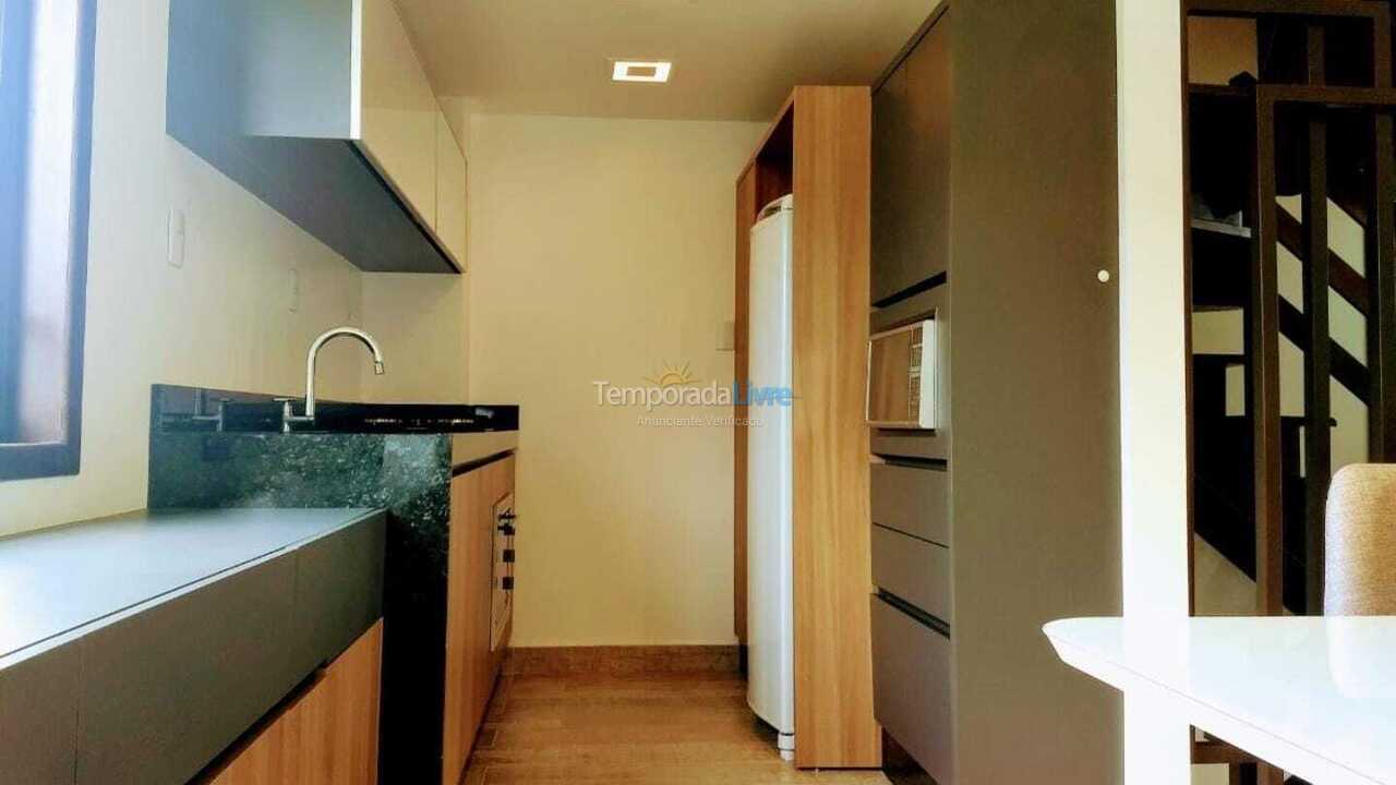 Casa para aluguel de temporada em Bombinhas (Canto Grande)