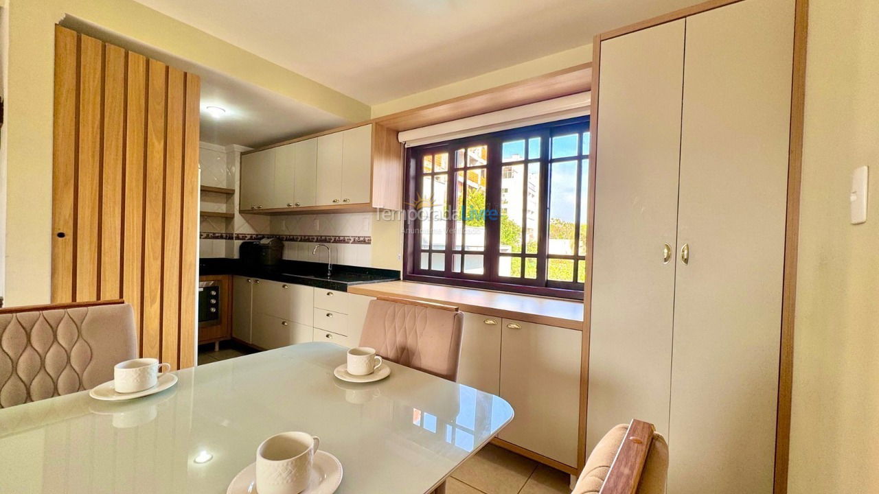 Casa para aluguel de temporada em Bombinhas (Canto Grande)