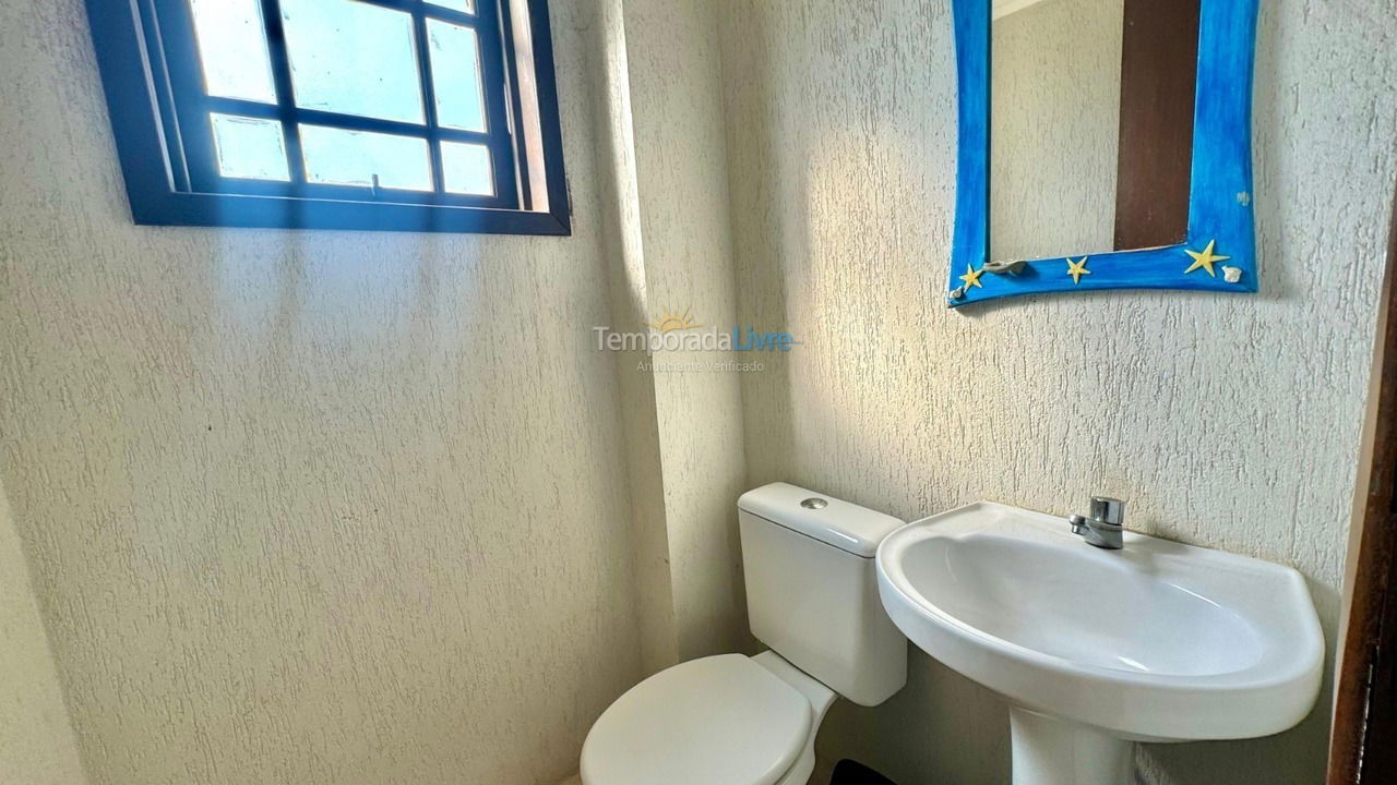 Casa para aluguel de temporada em Bombinhas (Canto Grande)