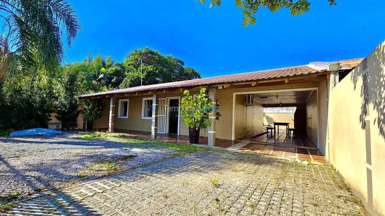 House for vacation rental in Bombinhas (Mariscal)