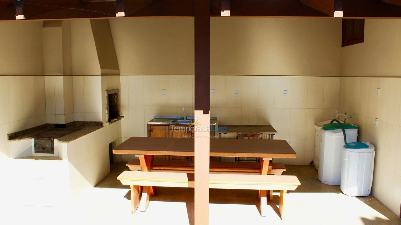 Casa para aluguel de temporada em Bombinhas (Mariscal)