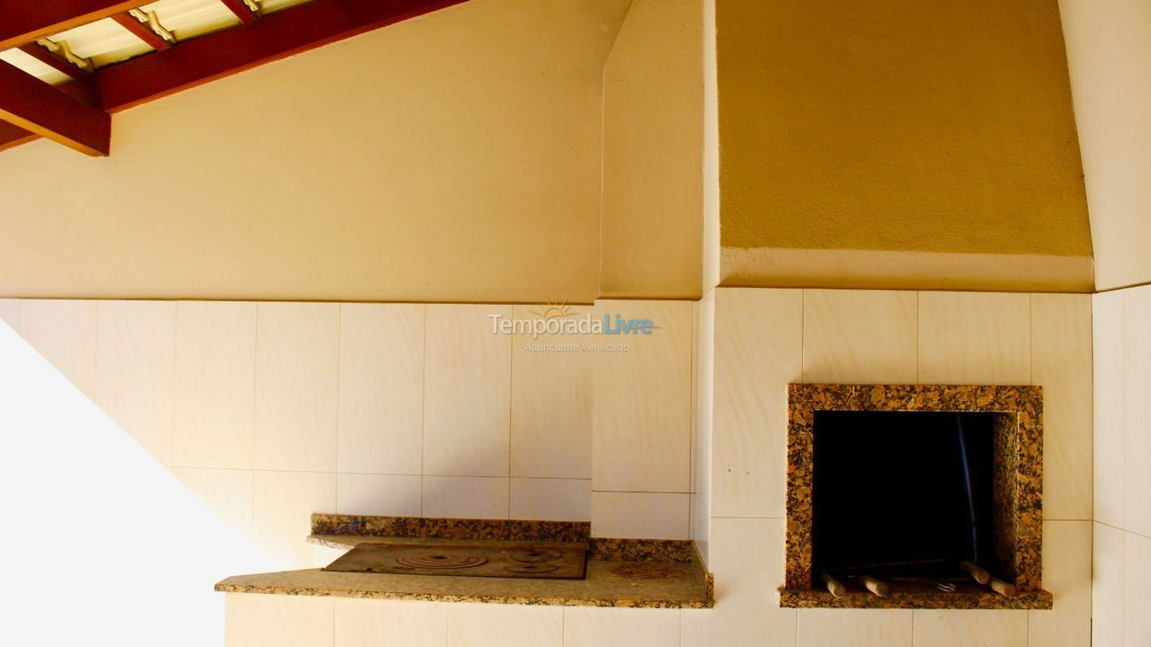 Casa para aluguel de temporada em Bombinhas (Mariscal)