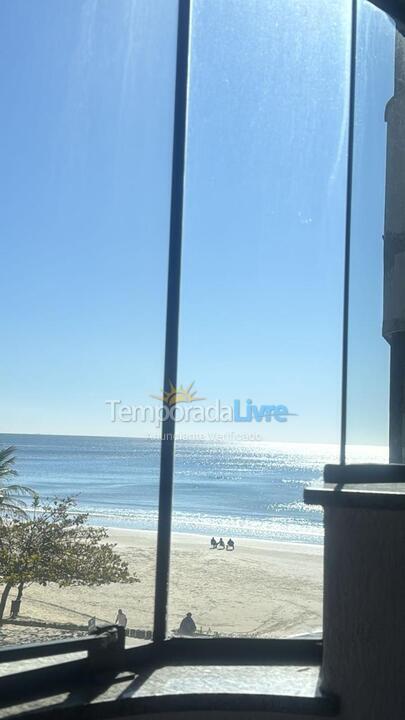 Apartamento para aluguel de temporada em Itapema (Meia Praia)