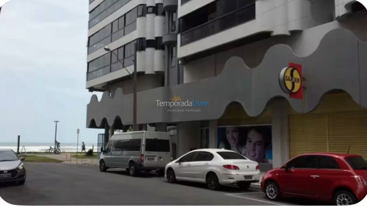 Apartamento para aluguel de temporada em Itapema (Meia Praia)