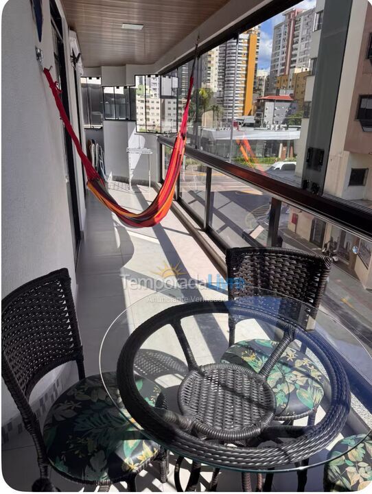Apartamento para aluguel de temporada em Itapema (Meia Praia)