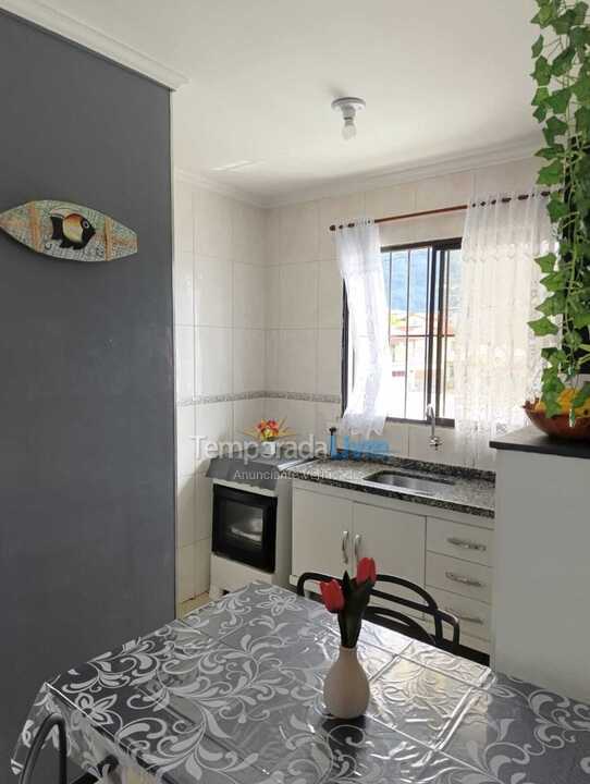 Apartamento para alquiler de vacaciones em Ubatuba (Praia das Toninhas)