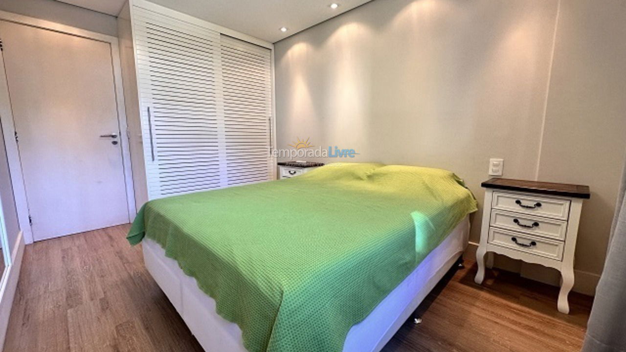 Apartamento para alquiler de vacaciones em Florianópolis (Praia Brava)