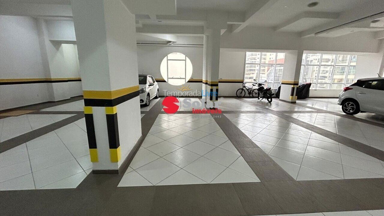 Apartamento para aluguel de temporada em Itapema (Meia Praia)