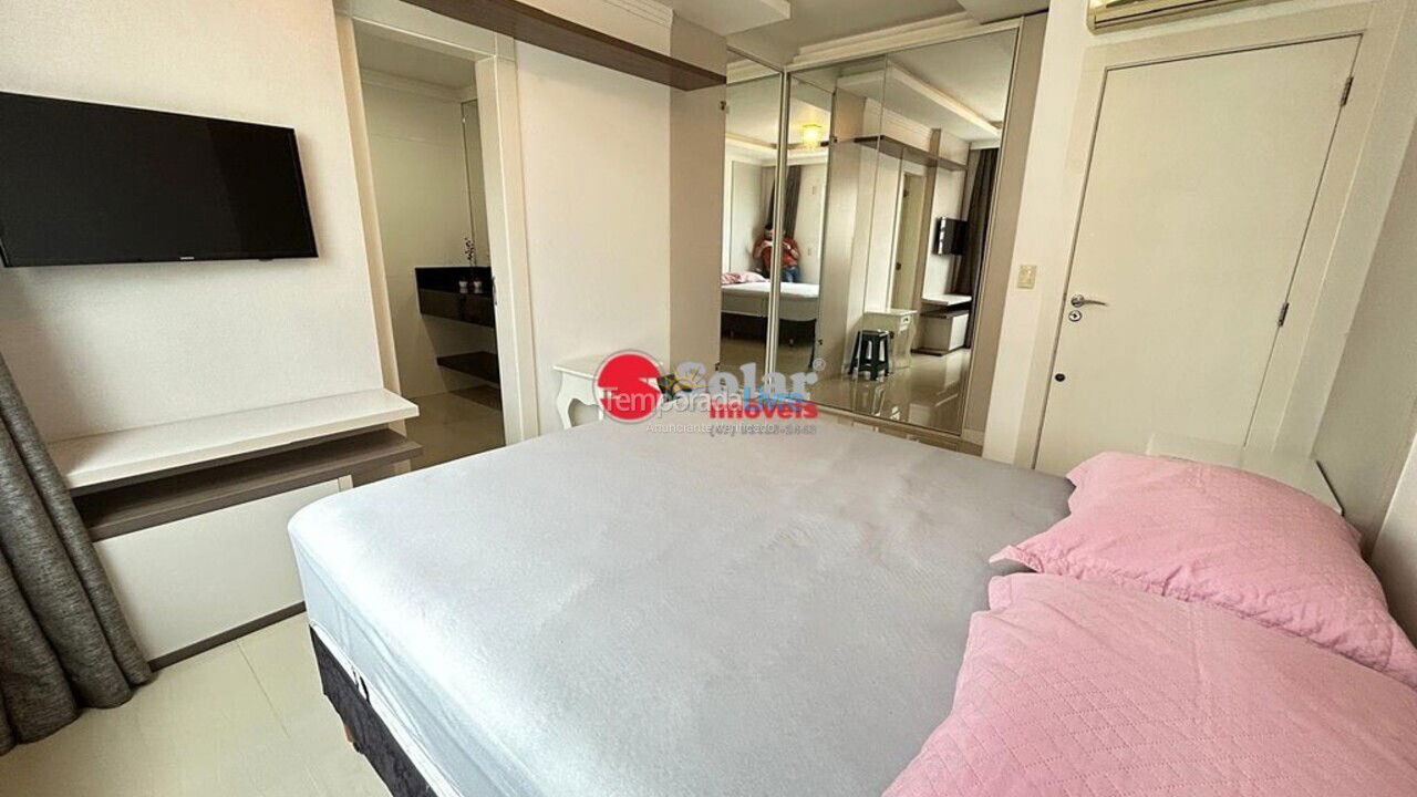 Apartamento para aluguel de temporada em Itapema (Meia Praia)