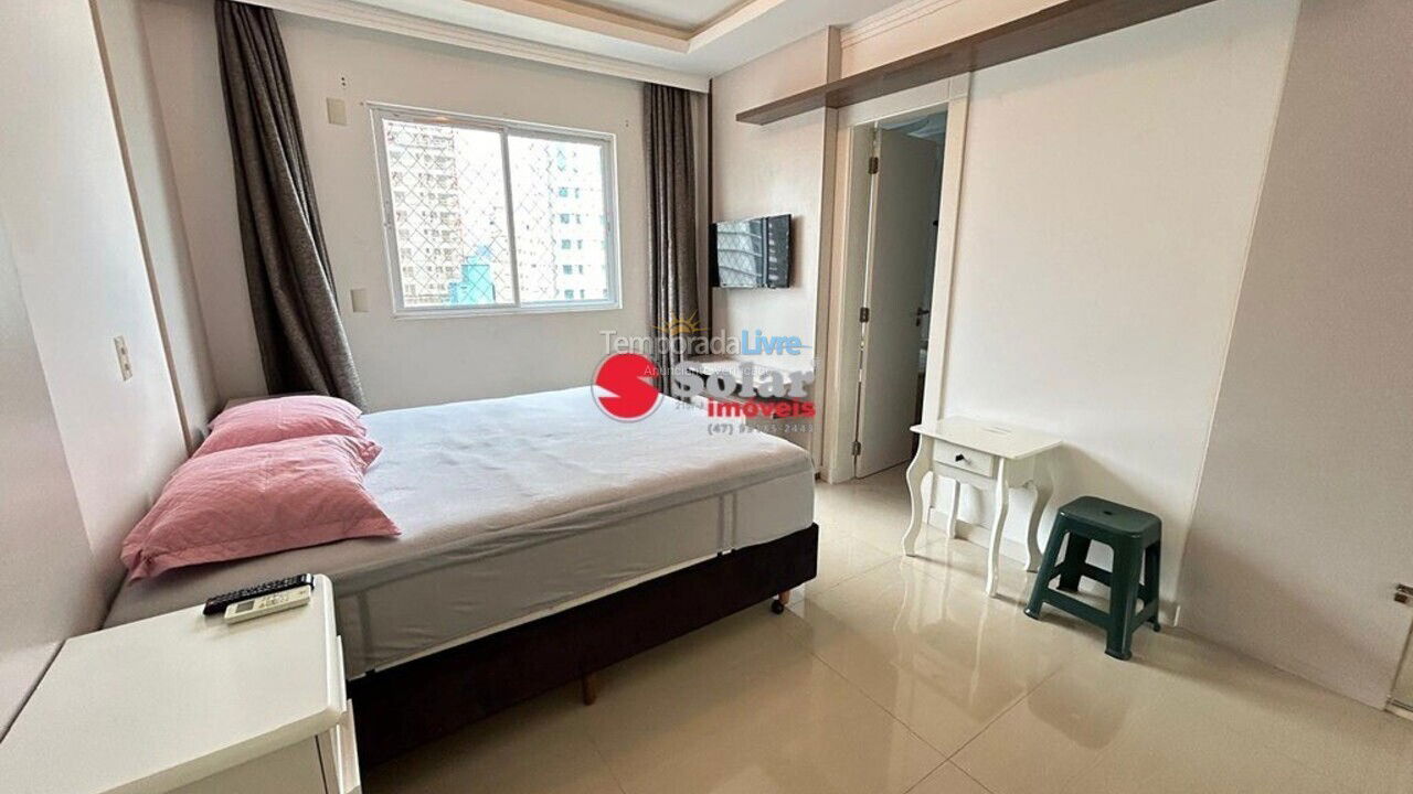 Apartamento para aluguel de temporada em Itapema (Meia Praia)