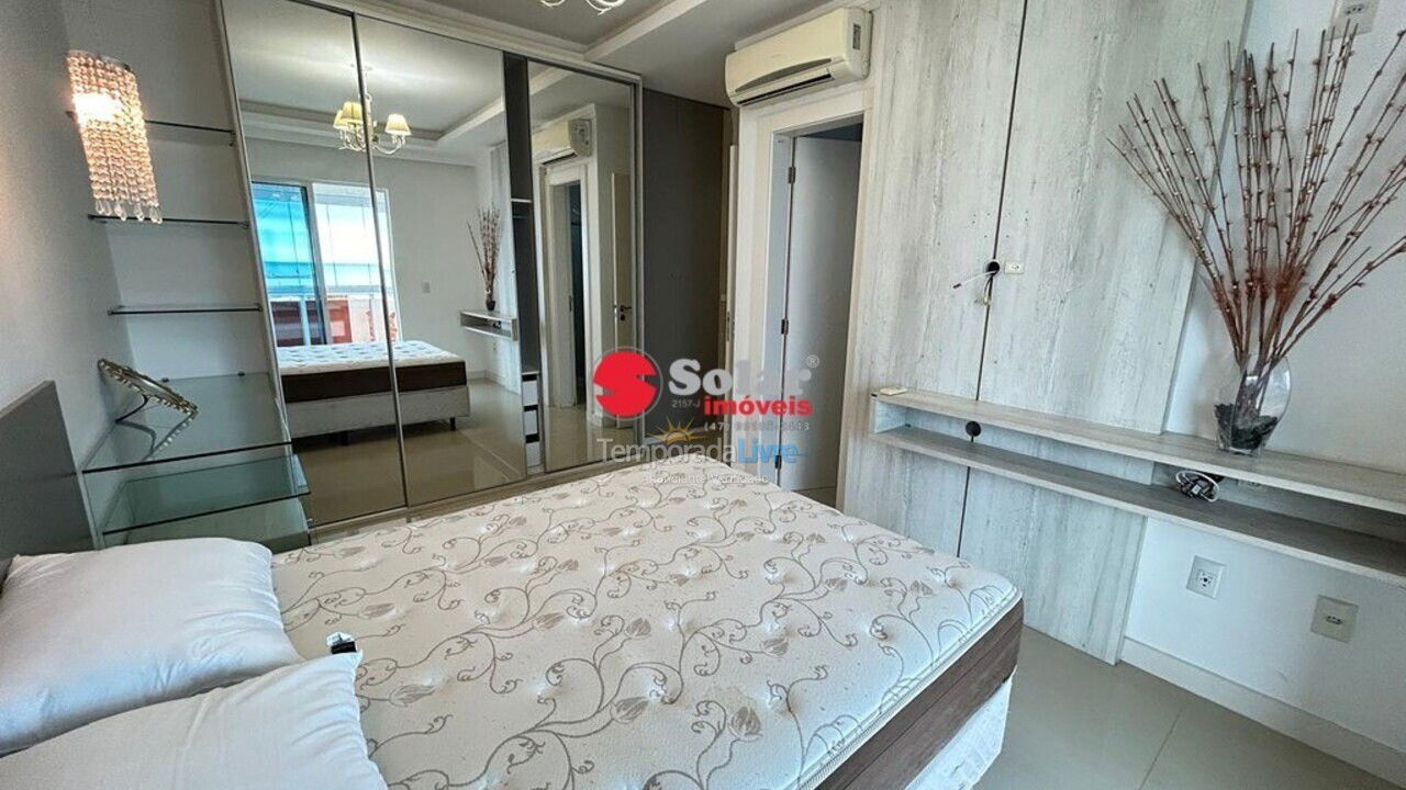Apartamento para aluguel de temporada em Itapema (Meia Praia)