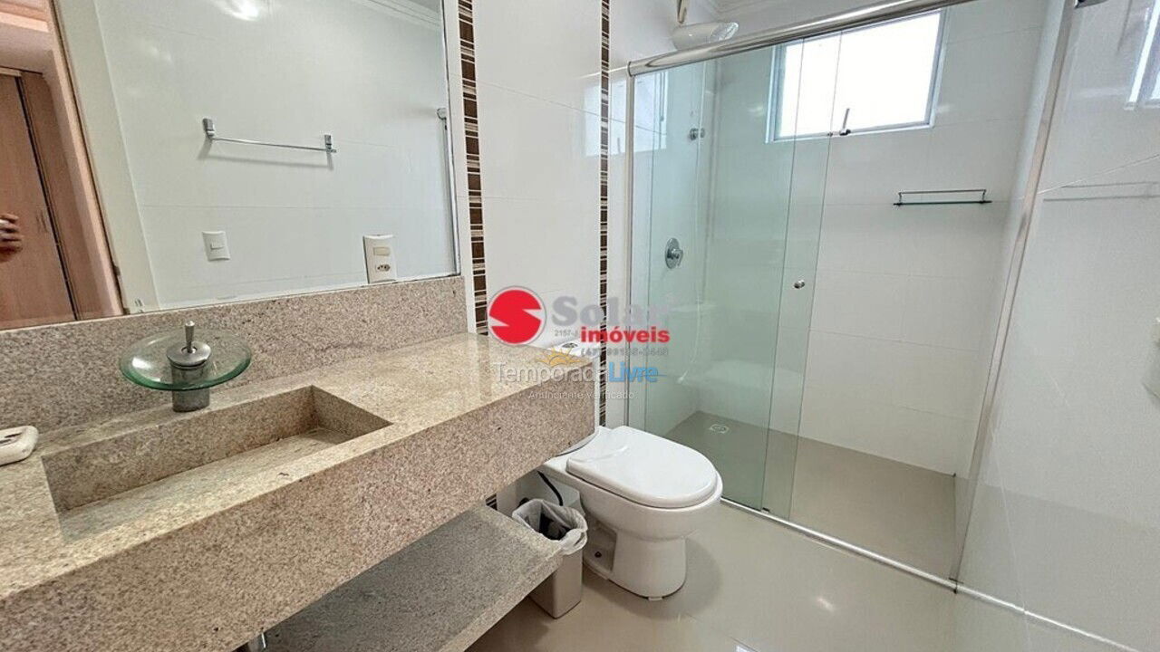 Apartamento para aluguel de temporada em Itapema (Meia Praia)