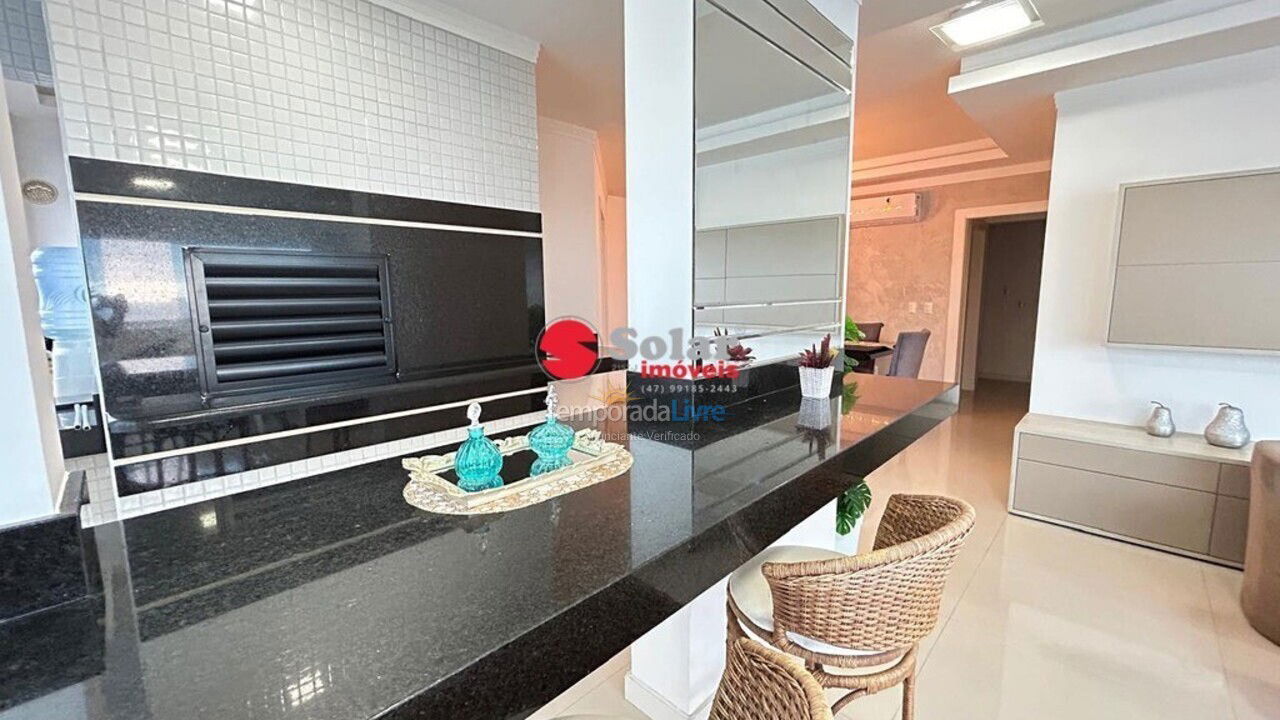 Apartamento para aluguel de temporada em Itapema (Meia Praia)