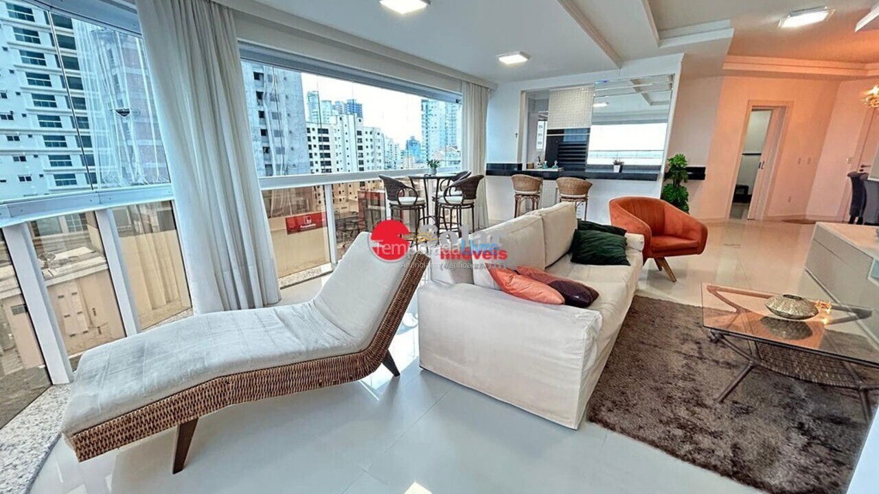 Apartamento para aluguel de temporada em Itapema (Meia Praia)