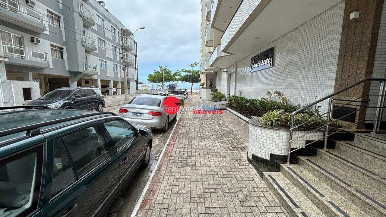 Apartment for vacation rental in Itapema (Meia Praia)