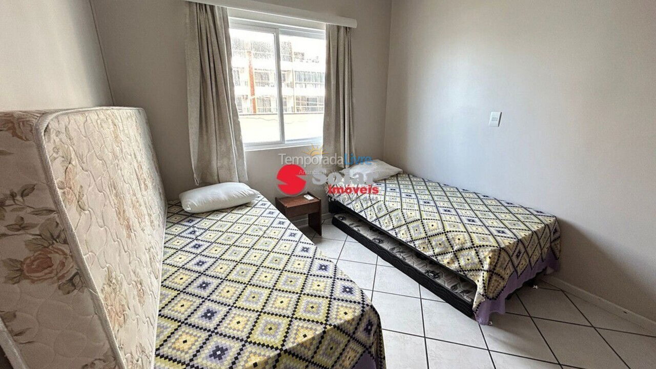 Apartment for vacation rental in Itapema (Meia Praia)