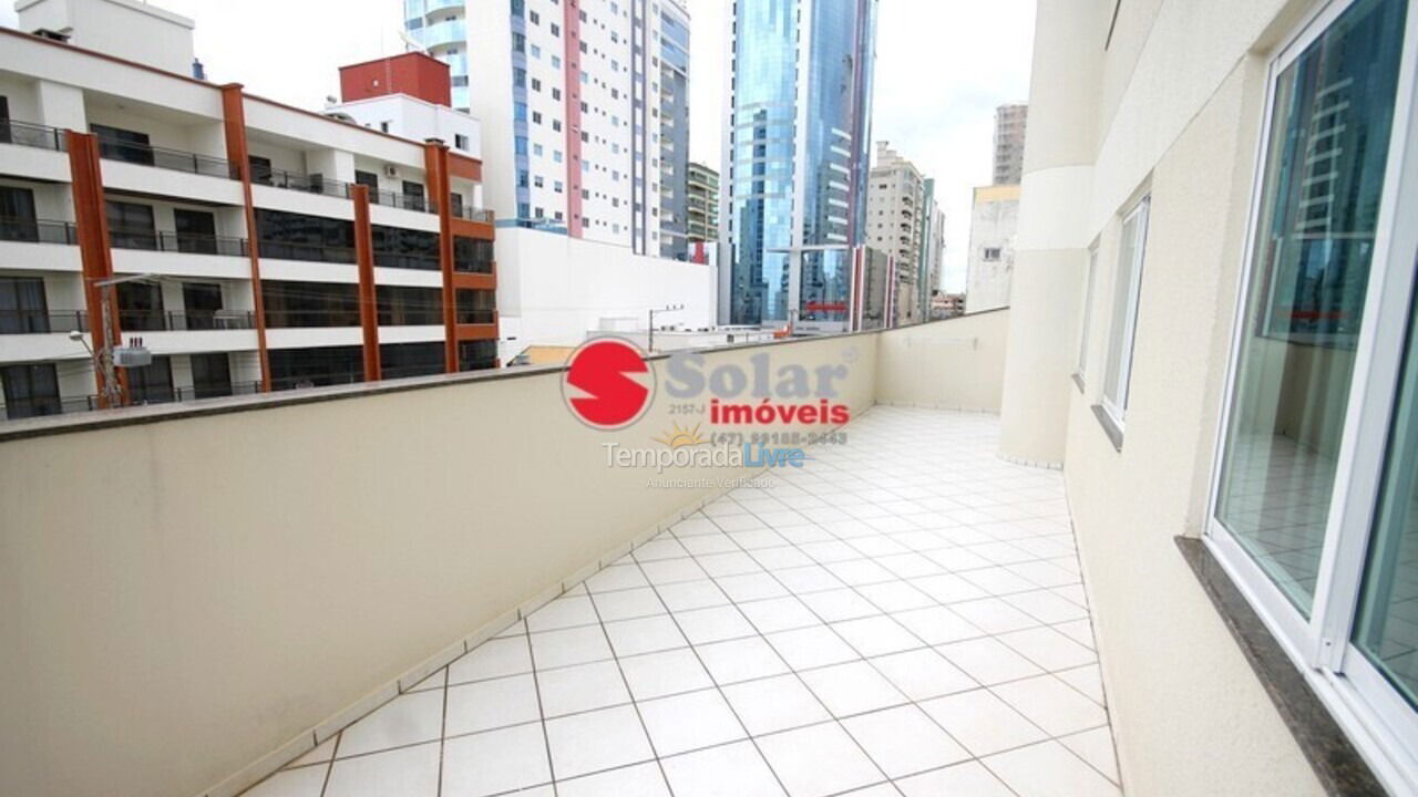 Apartment for vacation rental in Itapema (Meia Praia)