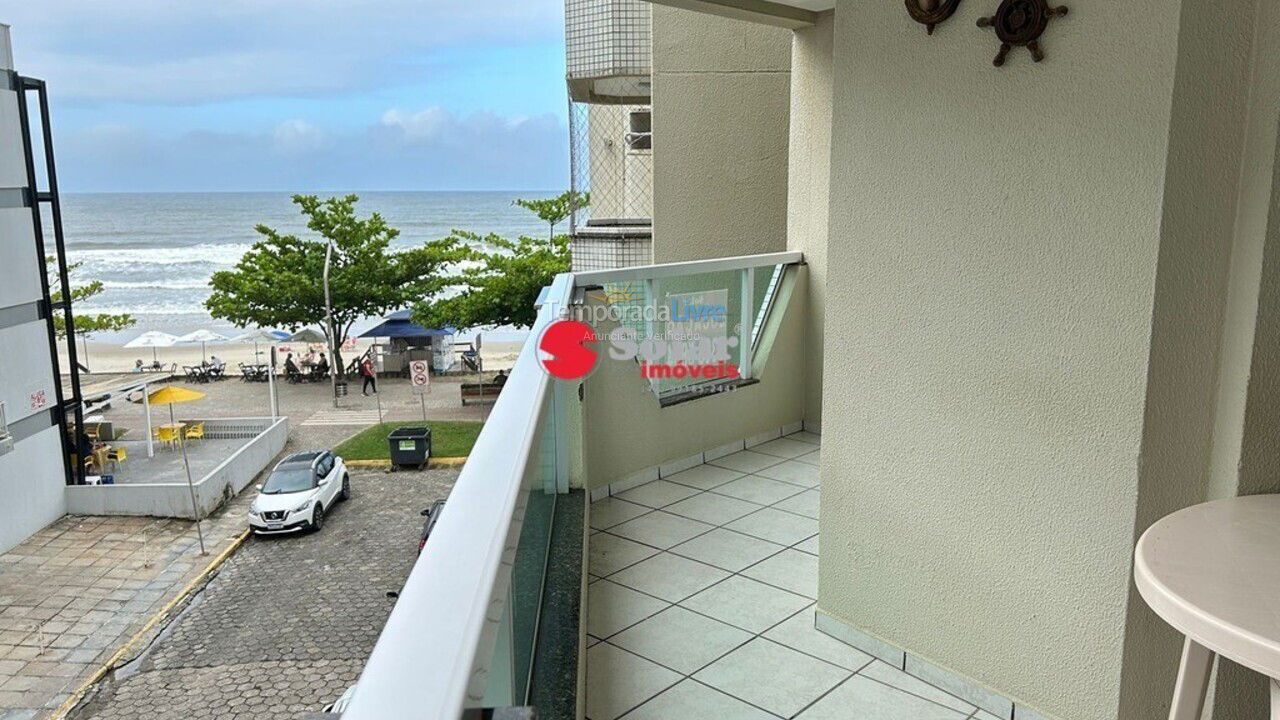 Apartment for vacation rental in Itapema (Meia Praia)