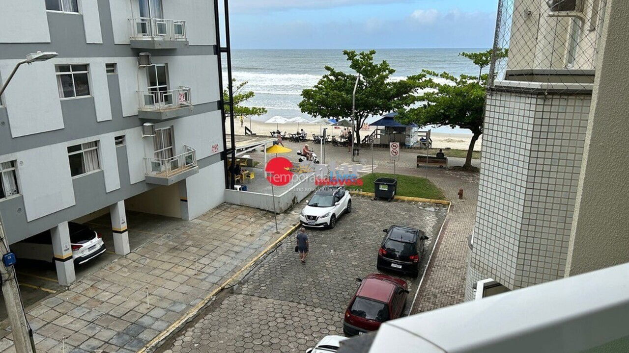 Apartment for vacation rental in Itapema (Meia Praia)